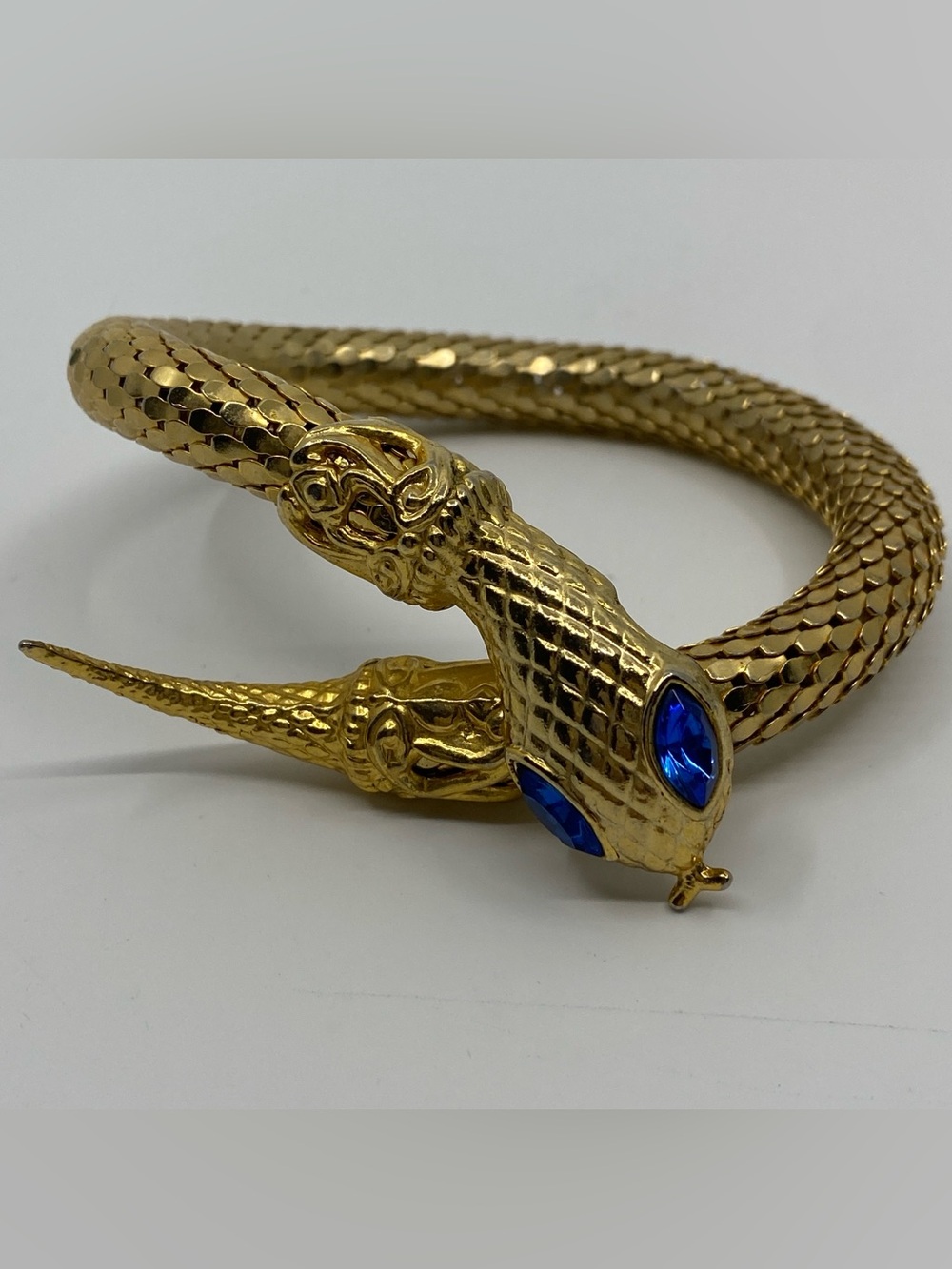 Vintage DL Auld signed gold tone mesh chainmail snake serpent bracelet AS IS